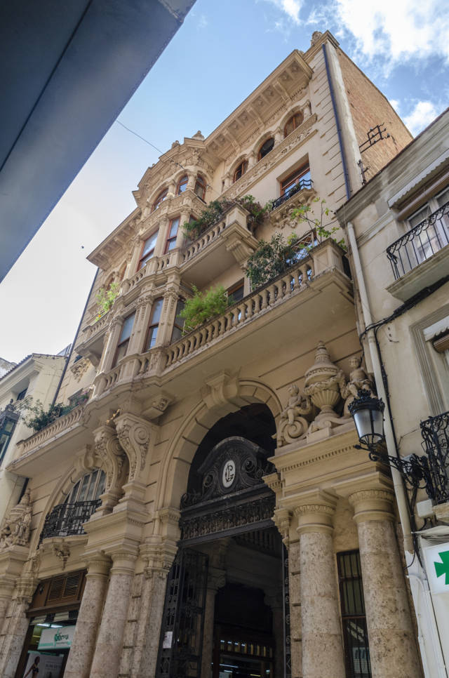 Albacete 25 - Pasaje Lodares.jpg